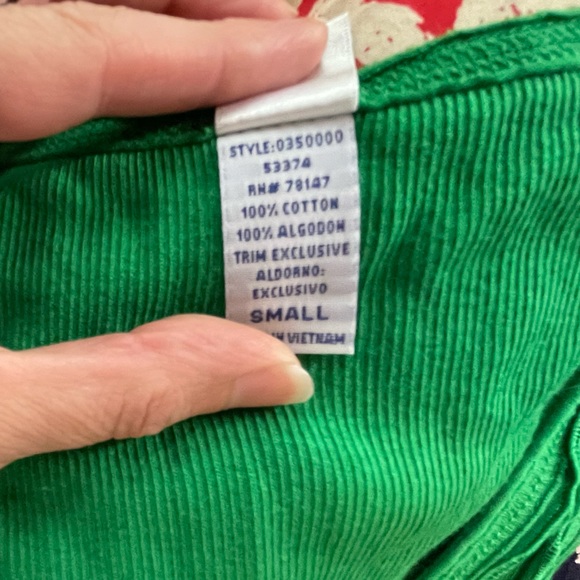 Bright green ribbed tank. - Picture 4 of 4